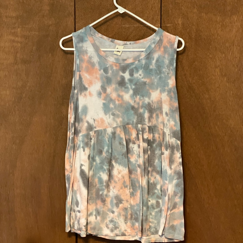 💙Sew In Love tie dye babydoll tank💙